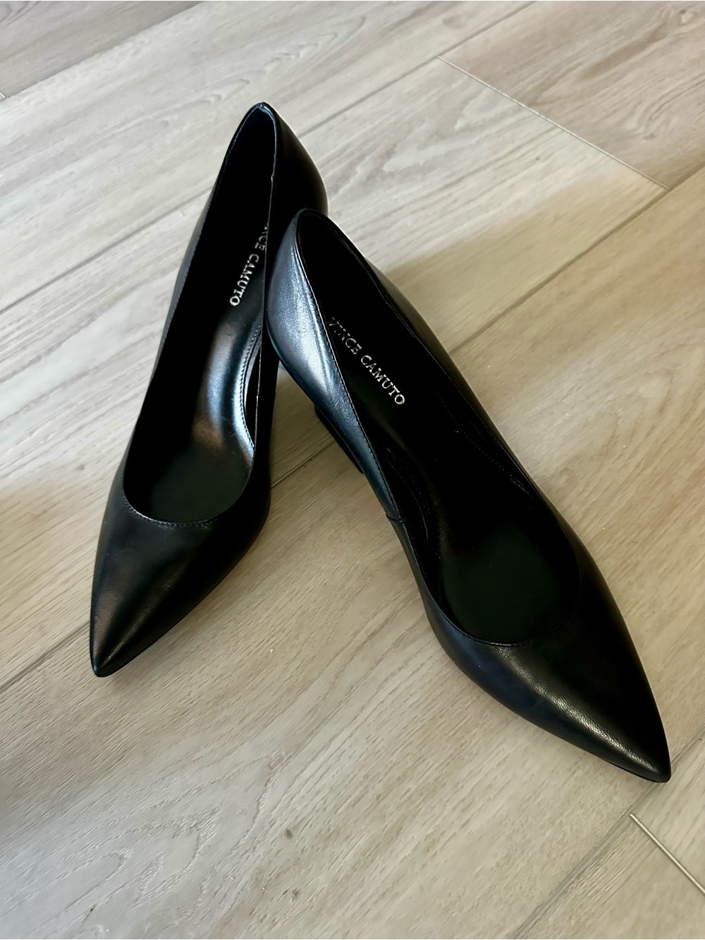 Vince Camuto Black Pointed-Toe Leather Heels